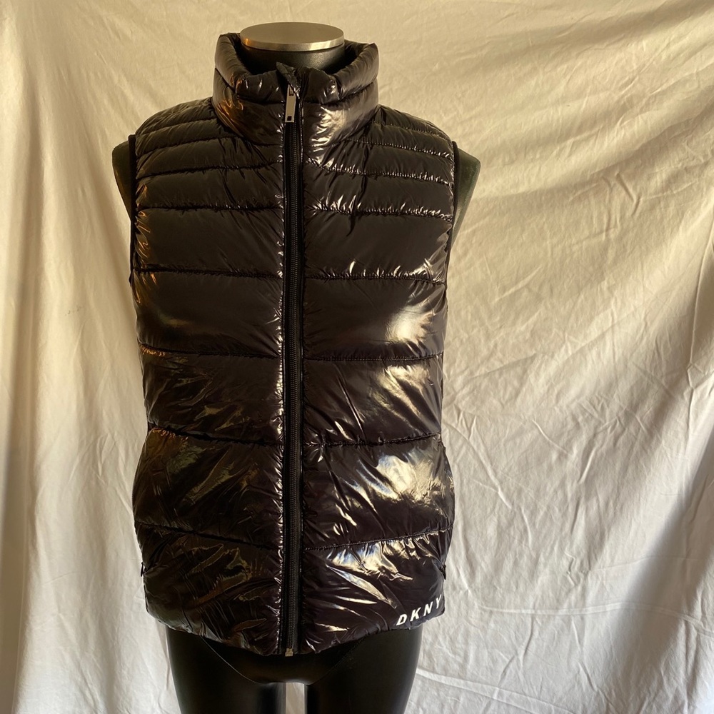 DKNY VEST!